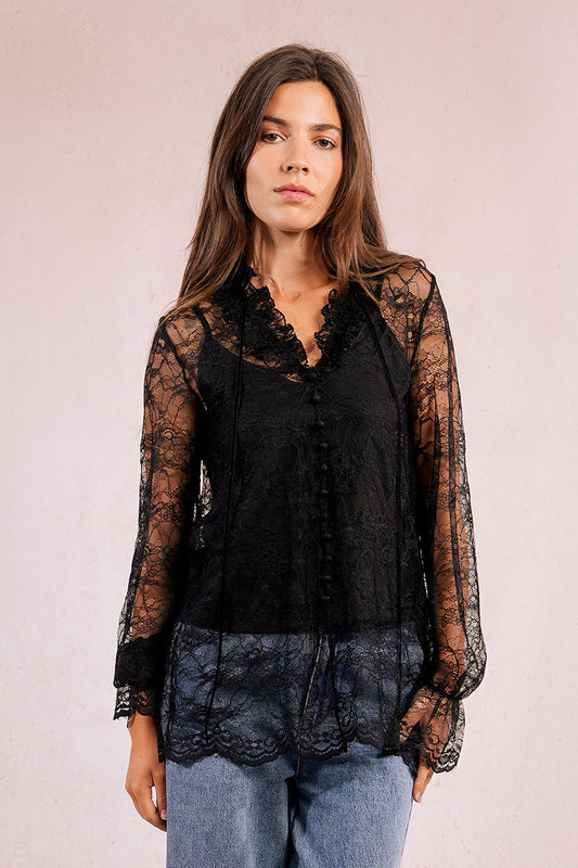 LACE BLOUSE
