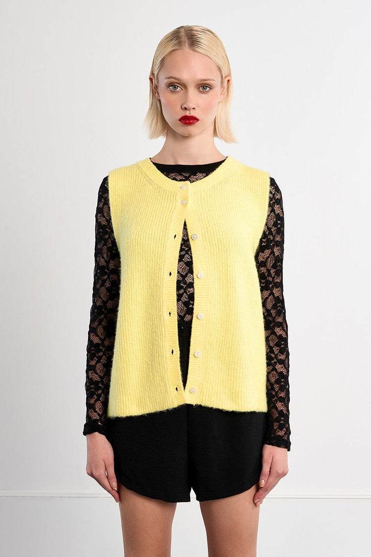 KNIT VEST