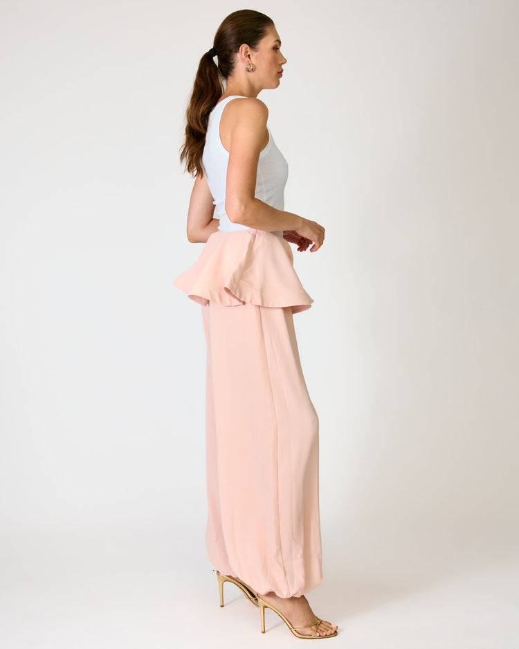 DAPHNE PANT