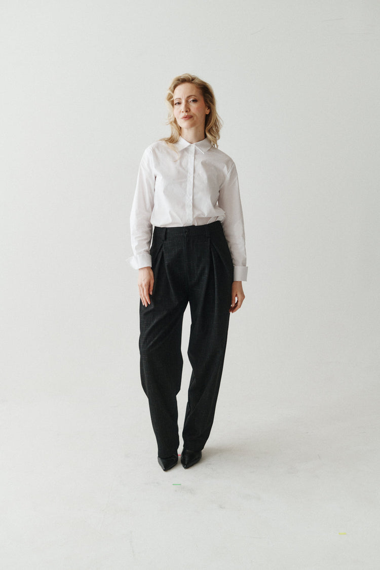 TAPERED TROUSER