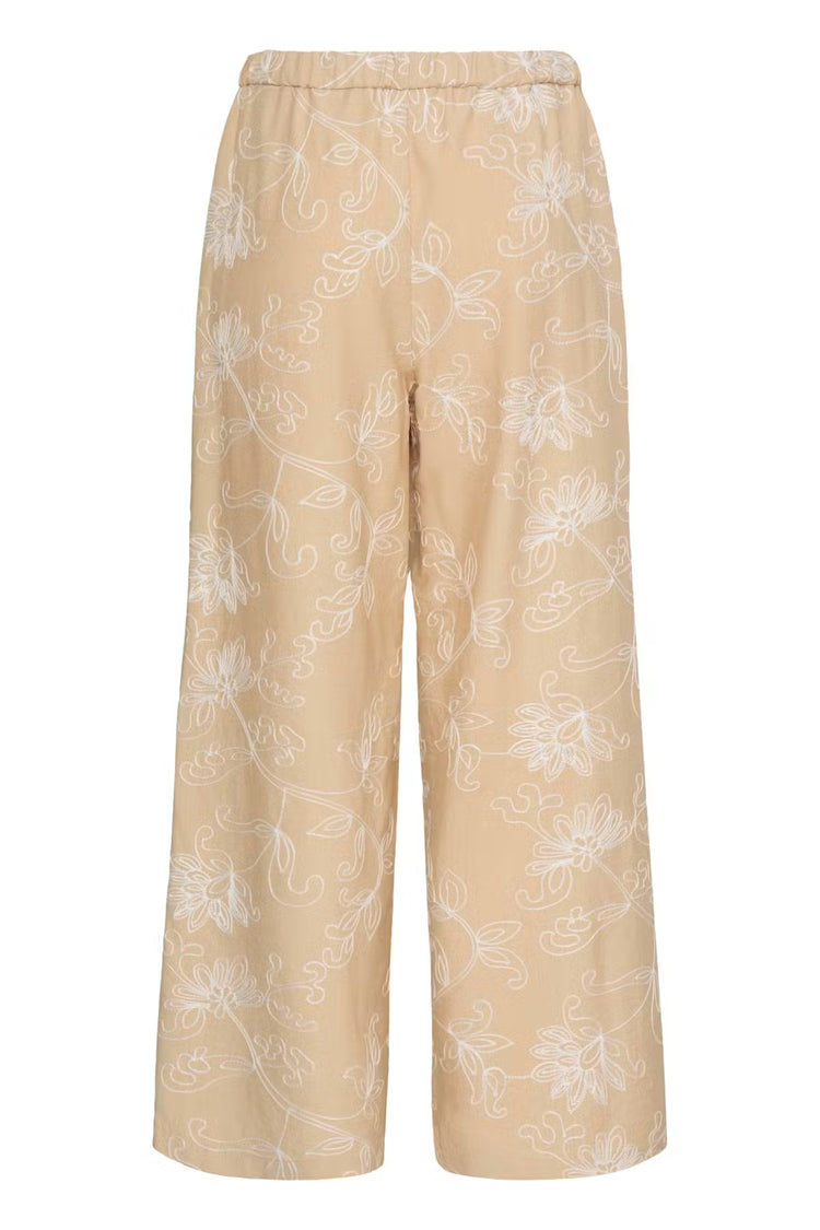 BYDAIDA PANT