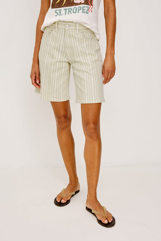 AGOURA SHORT