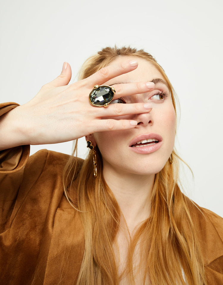 GREY OVAL CRYSTAL RING GOLD