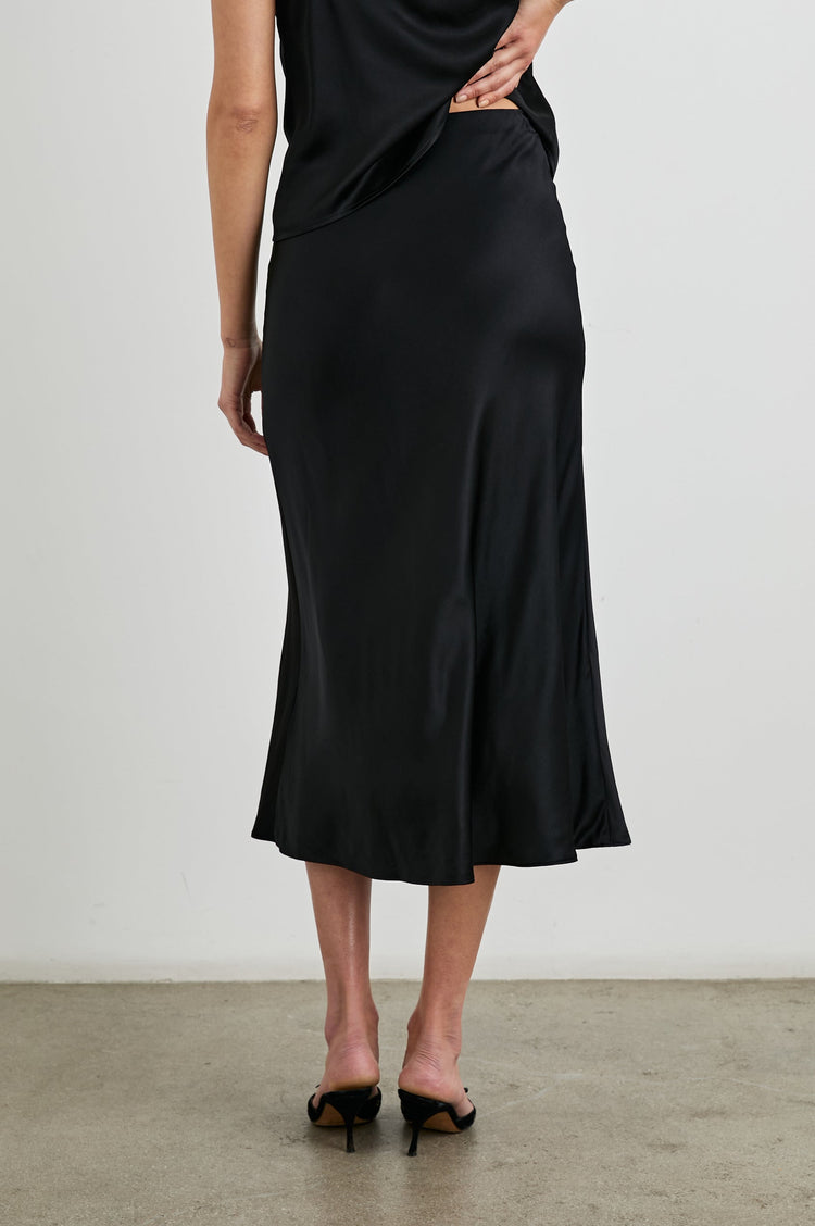 ANYA SKIRT