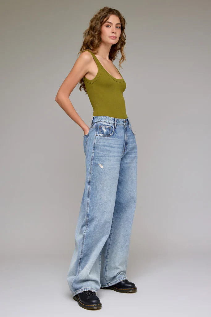 BARREL JEAN