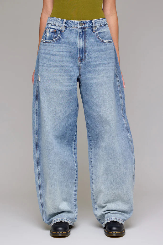 BARREL JEAN