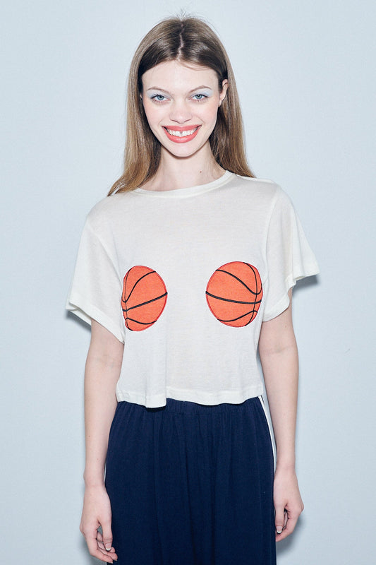 BASKETBALL BOOBS TEE