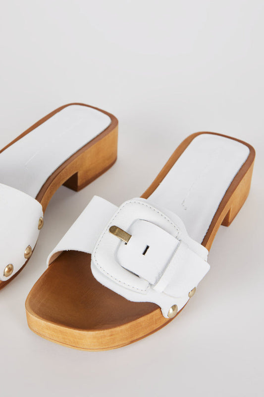 MAR LEATHER CLOG