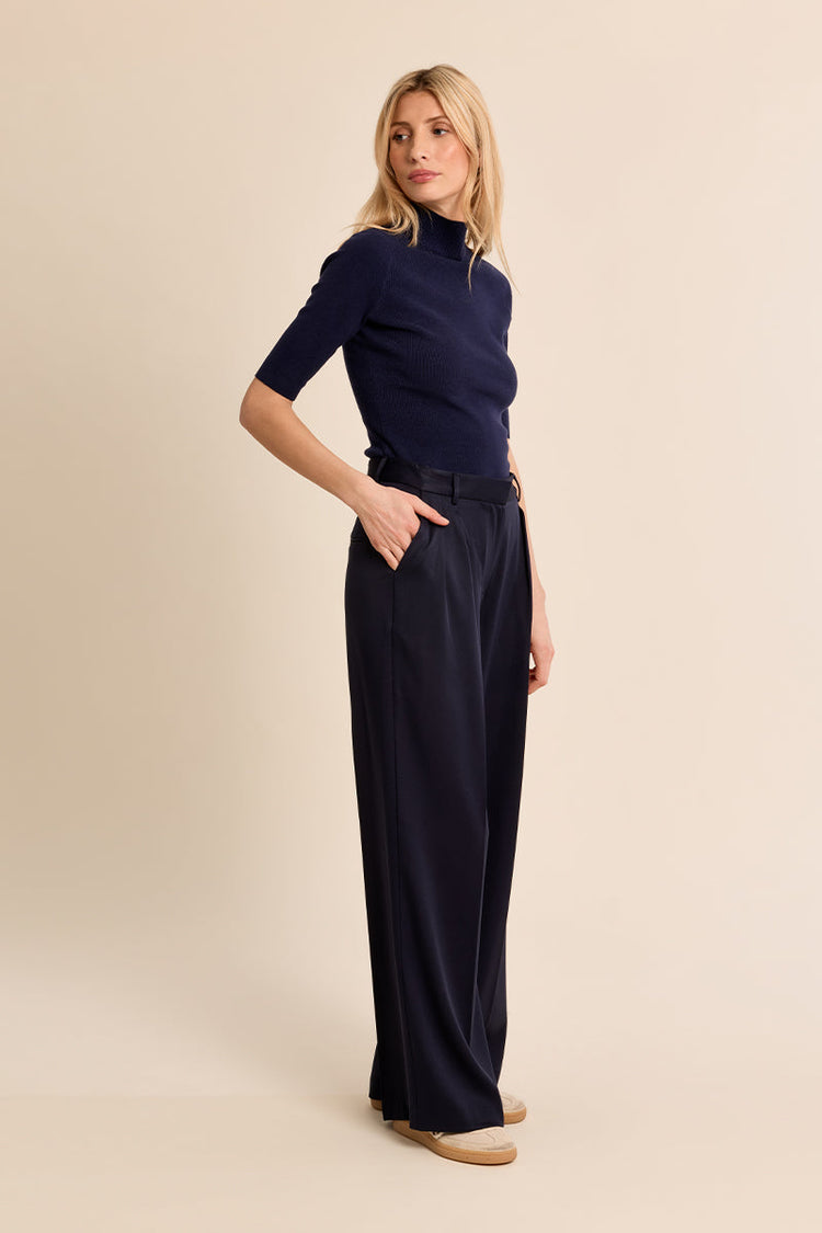 PLEATED TROUSERS