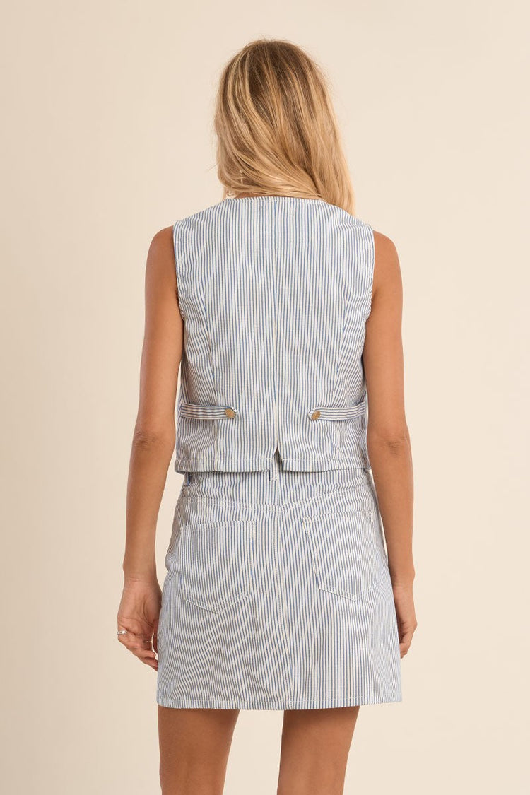 VEST