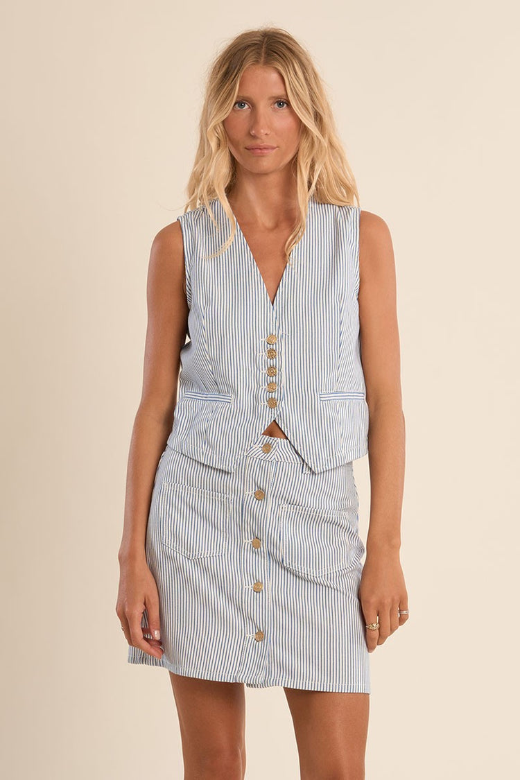 VEST