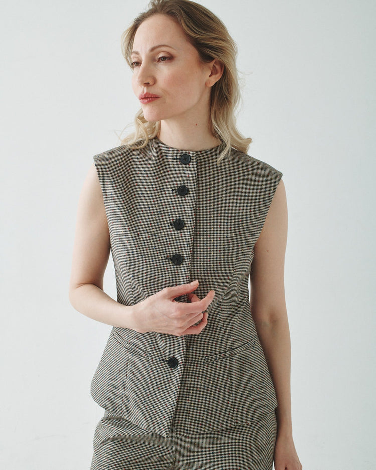 HIGH NECK WAISTCOAT