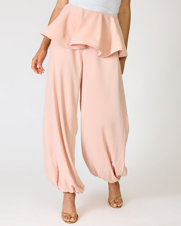 DAPHNE PANT