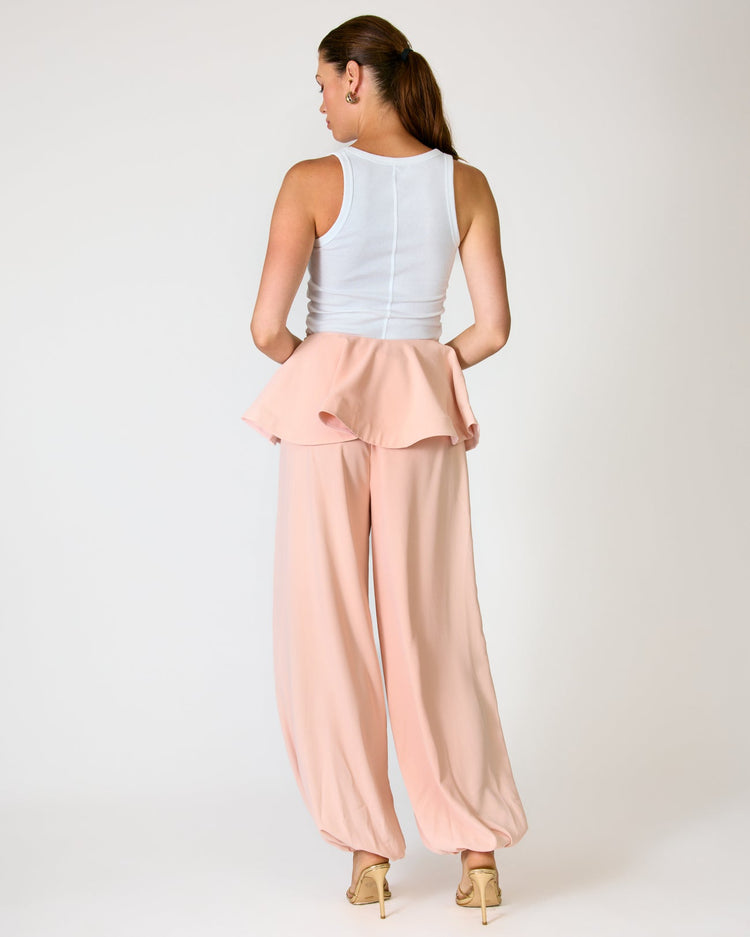 DAPHNE PANT