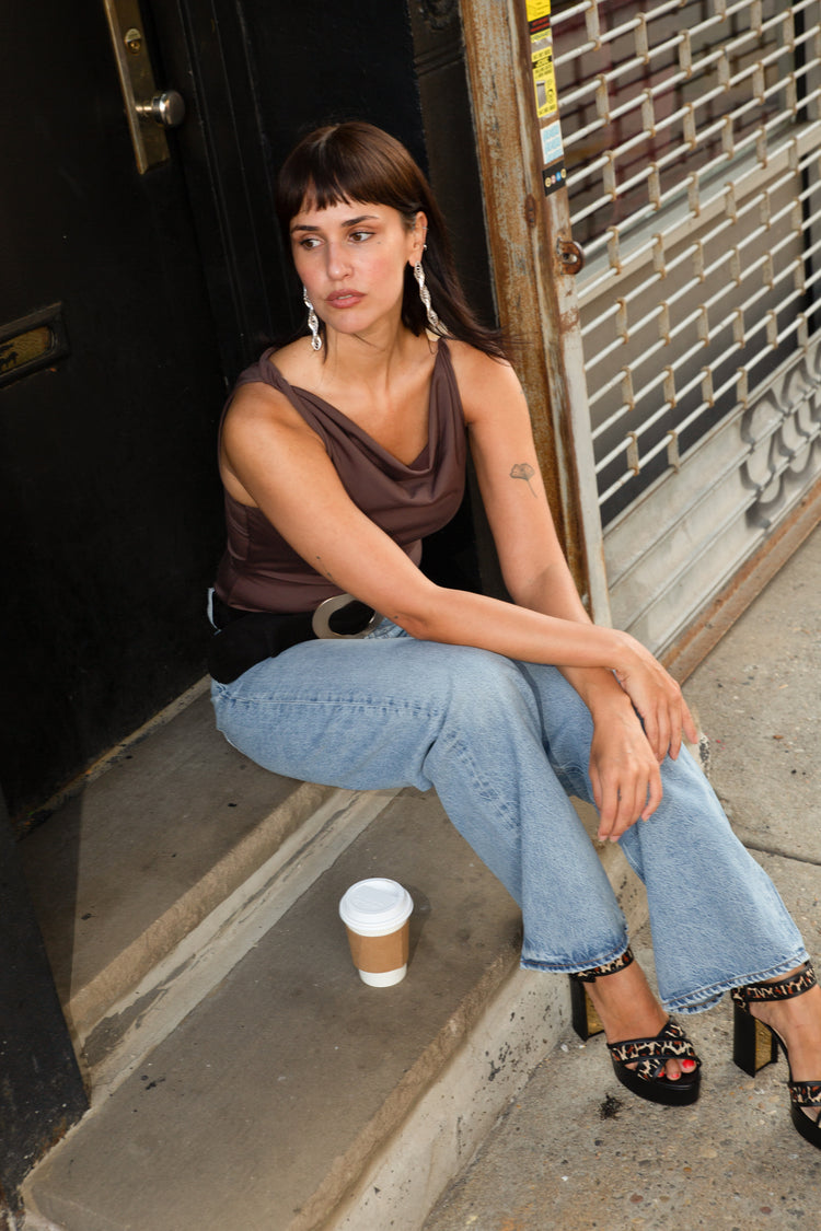 ASYMMETRIC BEAD TOP