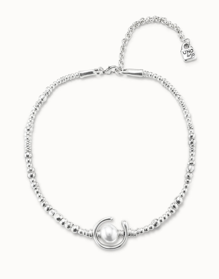 SHORT SILVER NECKLACE WITH PEARL