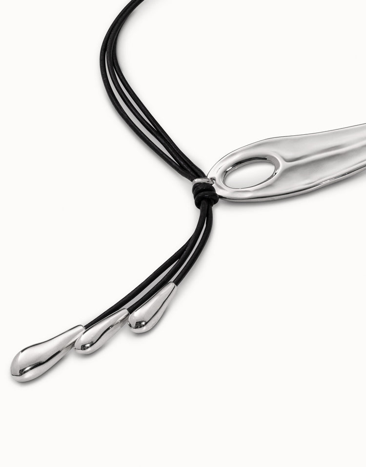 LEATHER NECKLACE WITH FRINGE DROPS SILVER