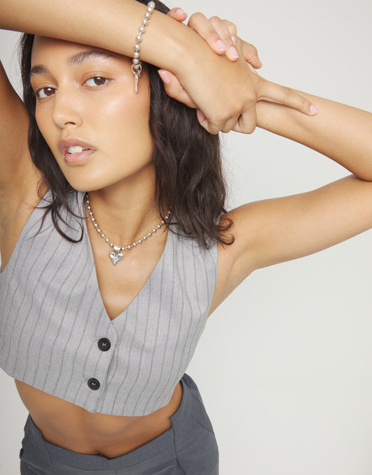 BEADED SHORT HEART NECKLACE SILVER