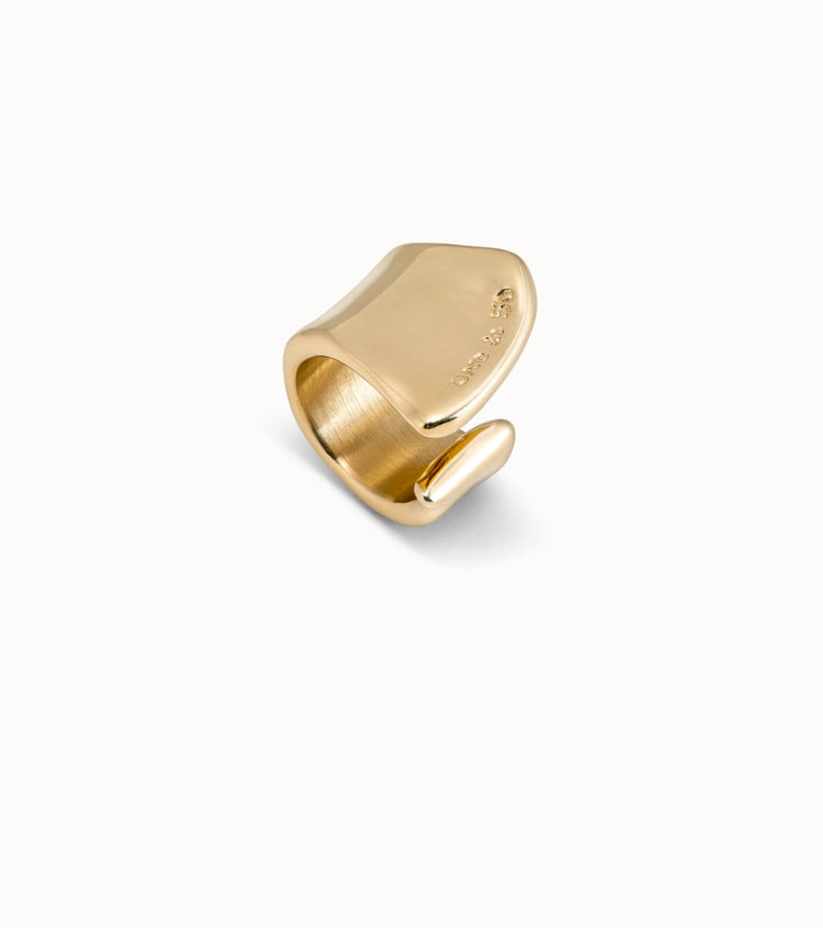 LARGE OPEN RING GOLD