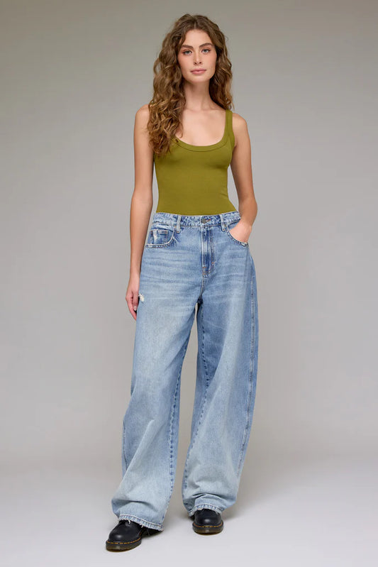 BARREL JEAN