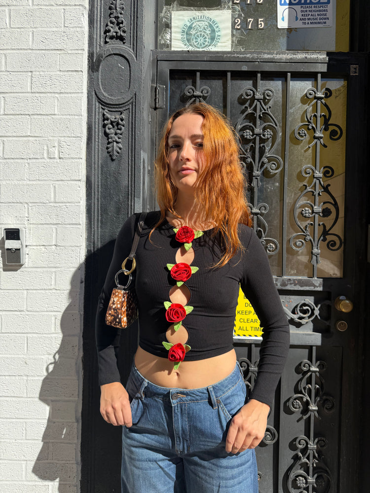 ROSES LONG SLEEVE