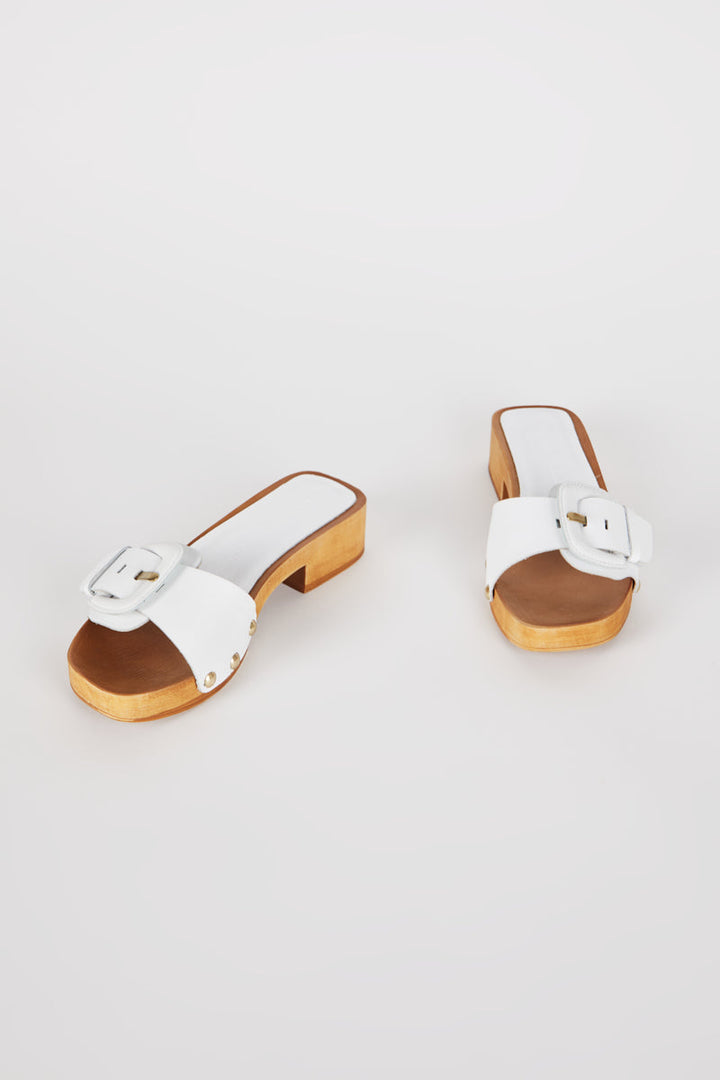 MAR LEATHER CLOG
