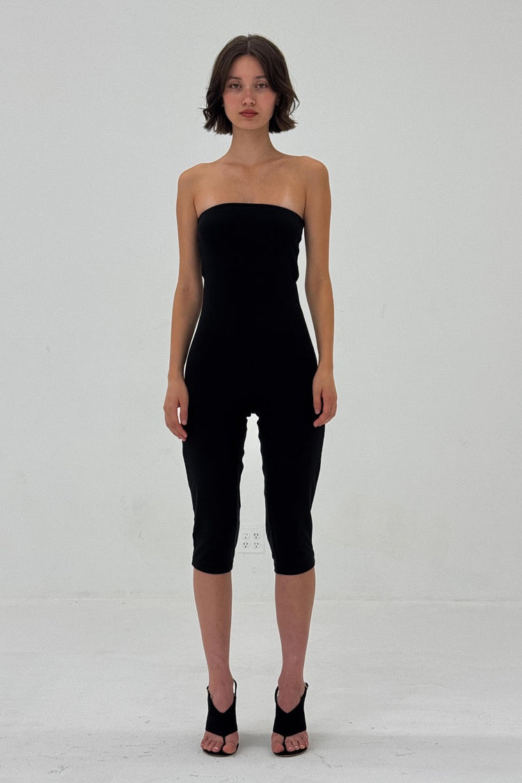 STRAPLESS CAPRI JUMPSUIT