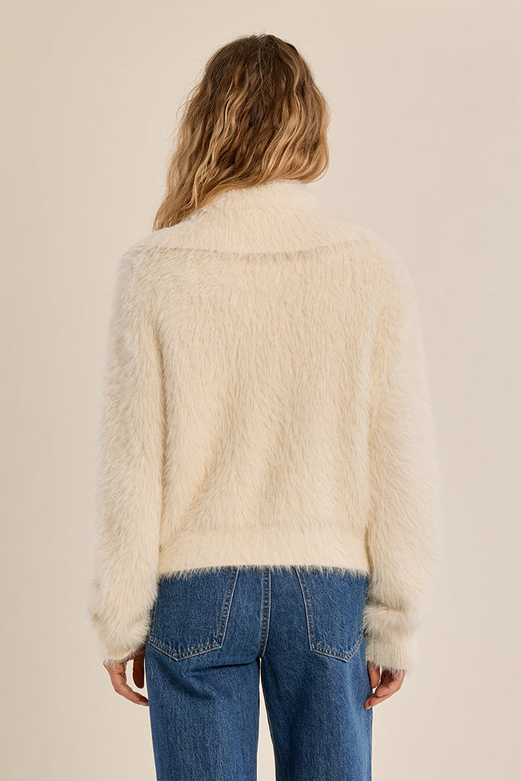FLUFFY KNIT CARDIGAN