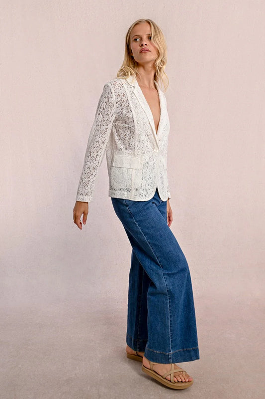 WHITE LACE JACKET
