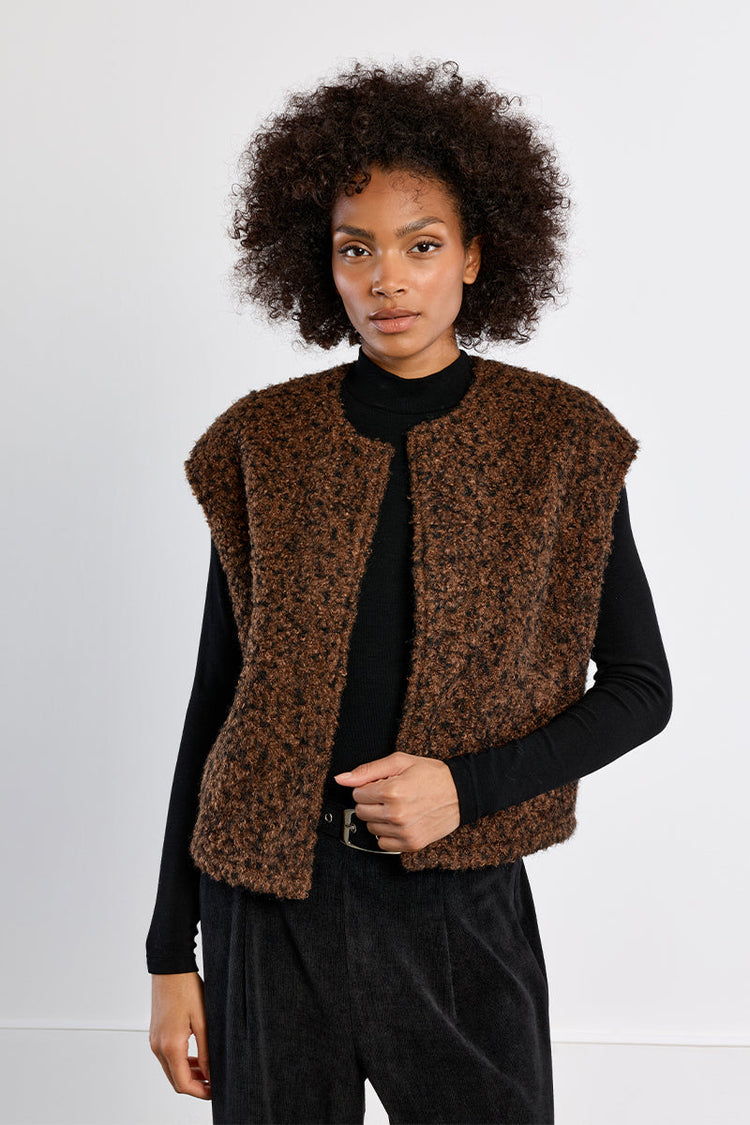 TERRY KNIT VEST