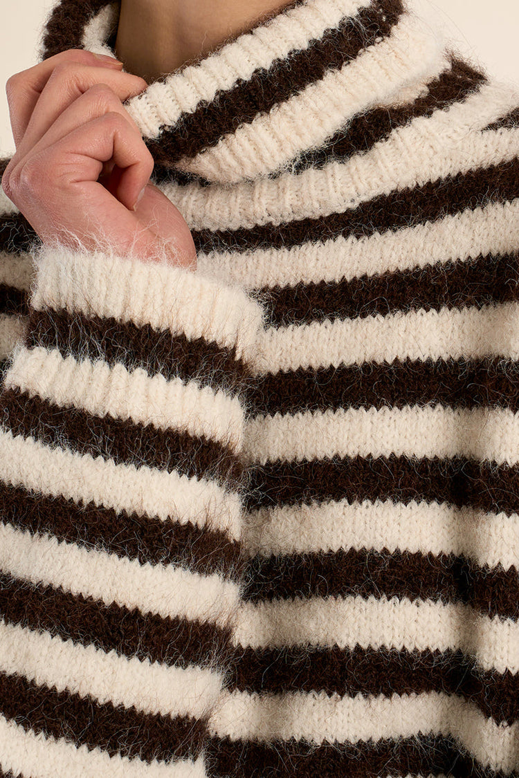 STRIPE SWEATER